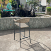 Stilvolle Vintage-Gartenm&ouml;bel f&uuml;r den Au&szlig;enbereich, Barst&uuml;hle mit hoher R&uuml;ckenlehne f&uuml;r die Terrasse