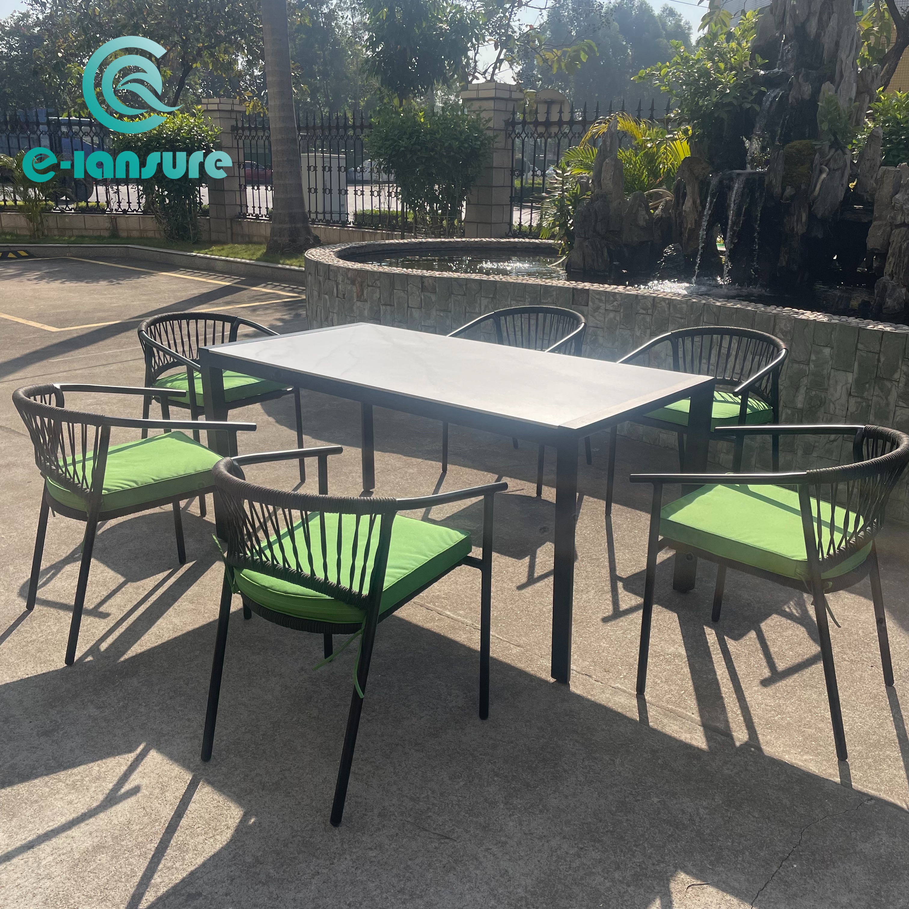 Quid est optimum diuturnumque supellectilem velit?