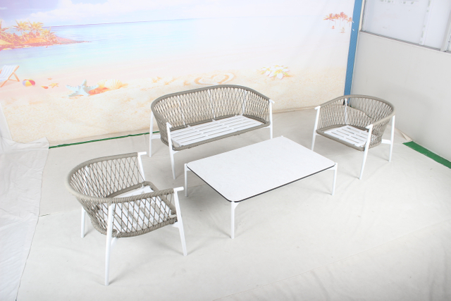 Set divani da esterno 1+1+2 in alluminio con tavolino in HPL