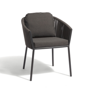 Bah&ccedil;e i&ccedil;in end&uuml;striyel siyah halat yemek sandalyesi