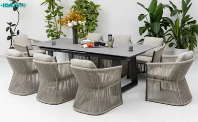 Яагаад олстой хоолны сандал орчин үеийн гадаа талбай, цэцэрлэгт хүрээлэнд тохиромжтой вэ?