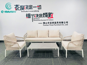 Corda de alum&iacute;nio com revestimento em p&oacute; branco tecido sof&aacute; ao ar livre com conjunto de mesa de centro