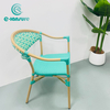 パティオレストラン用のシンプルなスタイルの屋外アルミフレームライトグリーン籐椅子