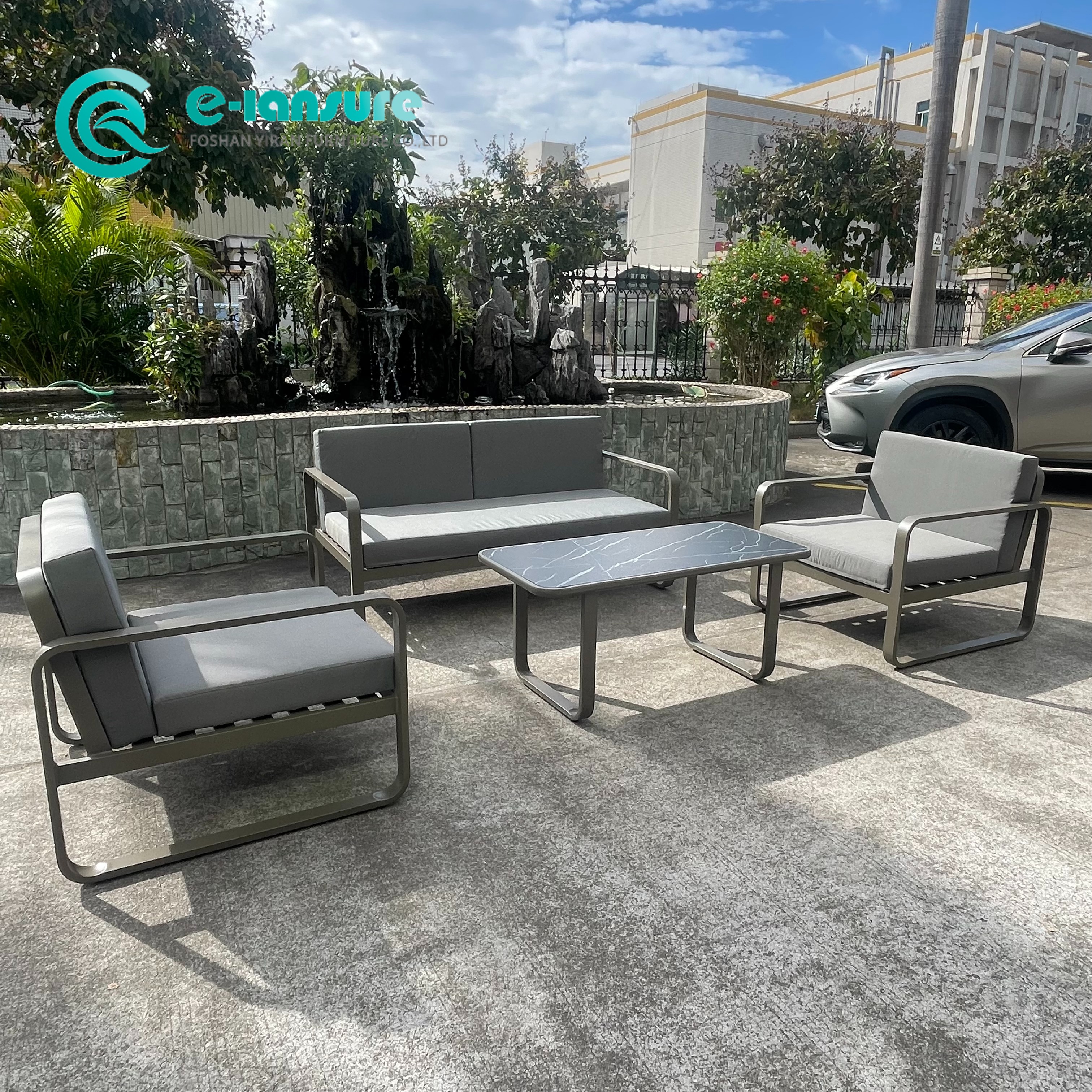 Minimalsit Garden Furniture Kualiti Bingkai Aluminium Sofa Set Semua Cuaca Kerusi Patio Sofa Dengan Set Meja Kopi untuk Villa Home Courtuard