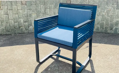 Kuunda Sehemu Bora ya Kula ya Nje: Alumini na Viti vya Kula vya Kamba kwa Patio yako au Ua.