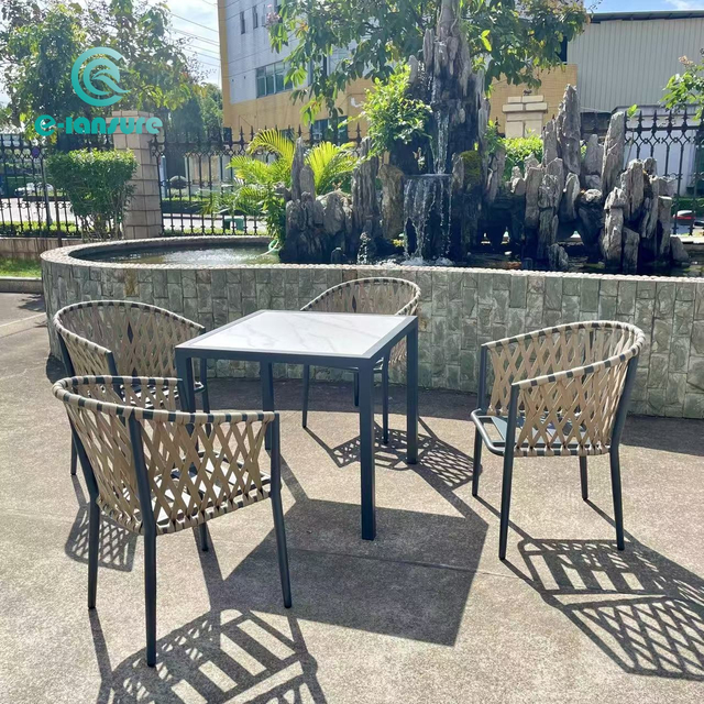 Uformelt utem&oslash;bler Enkel hage Aluminium flettet taustol til hjemmet 