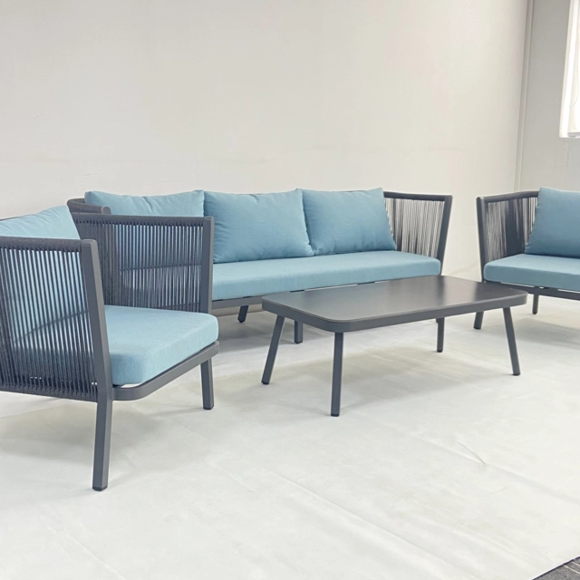 Outdoor anyaman tali bingkai aluminium hitam set sofa biru