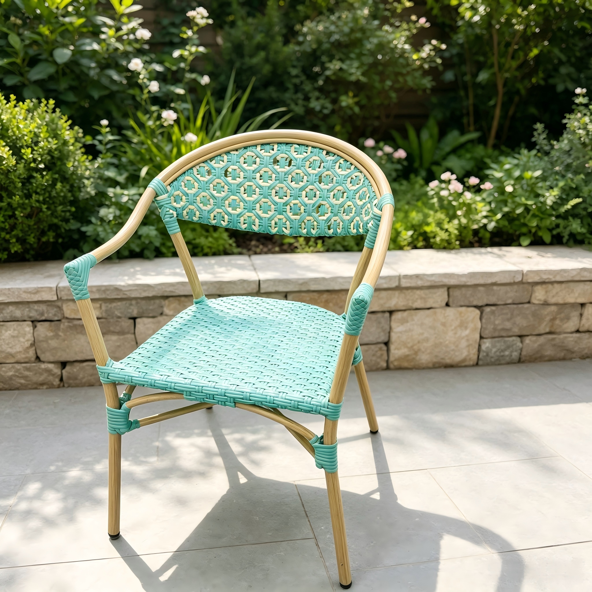 Veranda Restoran i&ccedil;in Basit Stil Dış Mekan Al&uuml;minyum &Ccedil;er&ccedil;eve A&ccedil;ık Yeşil Dokuma PE Rattan Sandalye