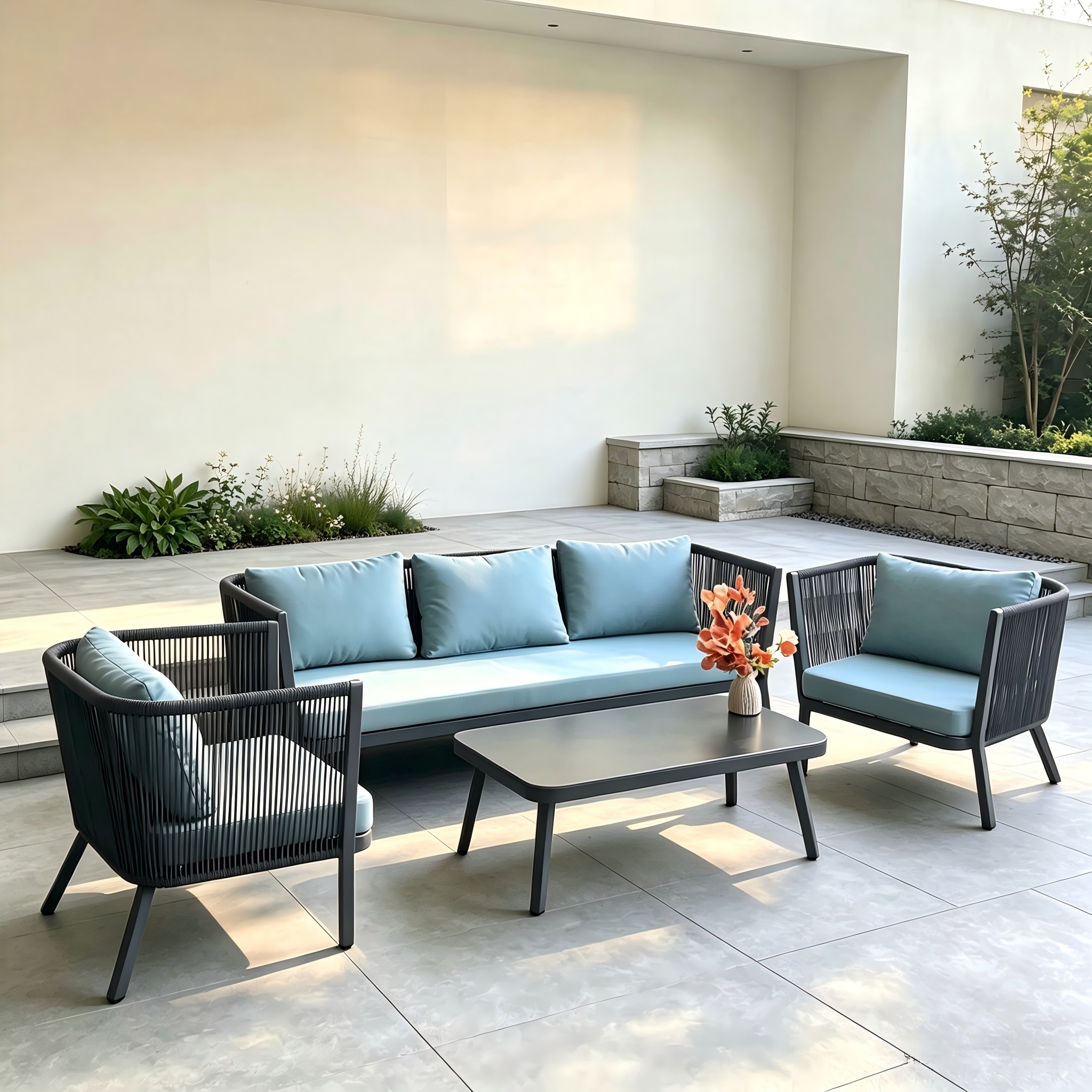 Conjunto de sof&aacute; de cuerda tejida azul con marco de aluminio negro para exteriores, sof&aacute; y silla con marco de aluminio y mesa de centro para el hogar y el jard&iacute;n