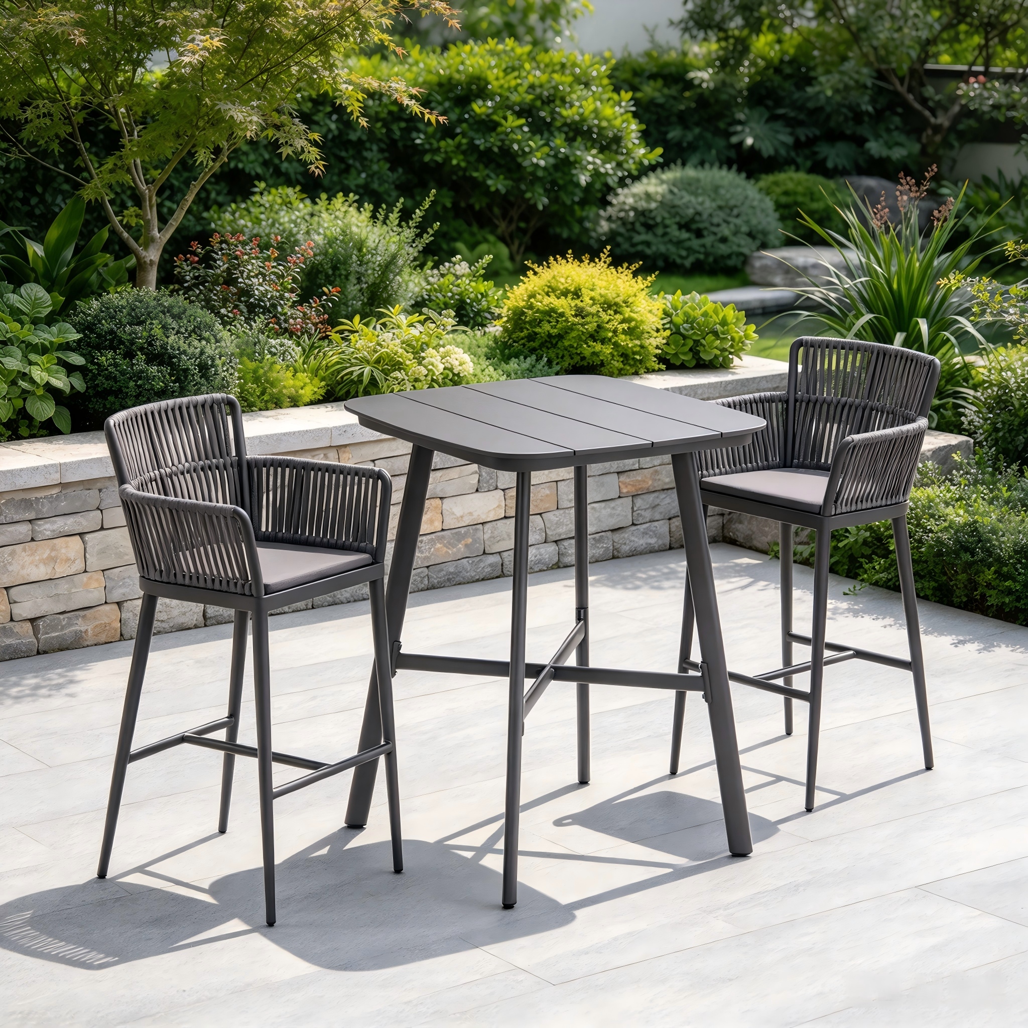 Furnitur Taman Modern Bingkai Aluminium Kursi Bar Tenun Tali Hitam Kursi Bar Kursi Belakang Tinggi Berkualitas untuk Teras Restoran Bistro